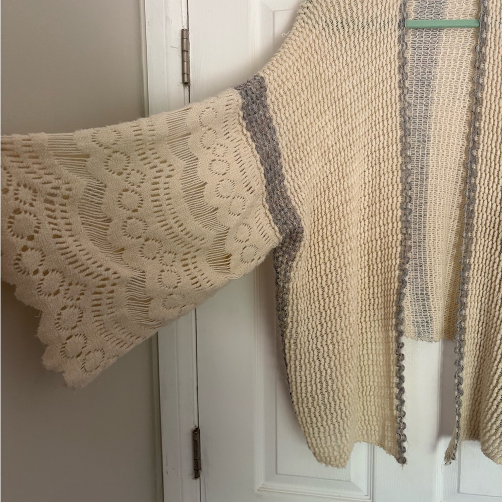 Cozy Cream and Gray Women's Sweater - Picture 3 of 4